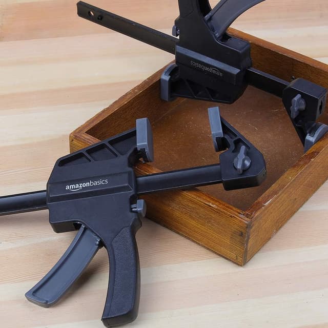 Amazon Basics 6 Piece Steel Spring Clamp Set, 2 Pieces 10.16 cm, 4 Piece 15.24 cm, Black, Grey